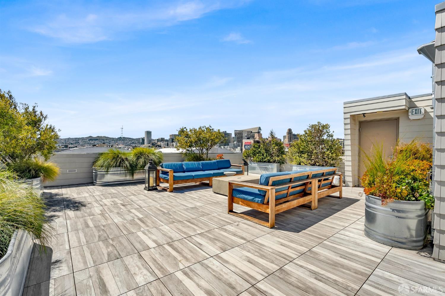 236 Shipley, Unit 405 San Francisco, CA 94107 - Photo 22 of 35 a view of outdoor space with seating area