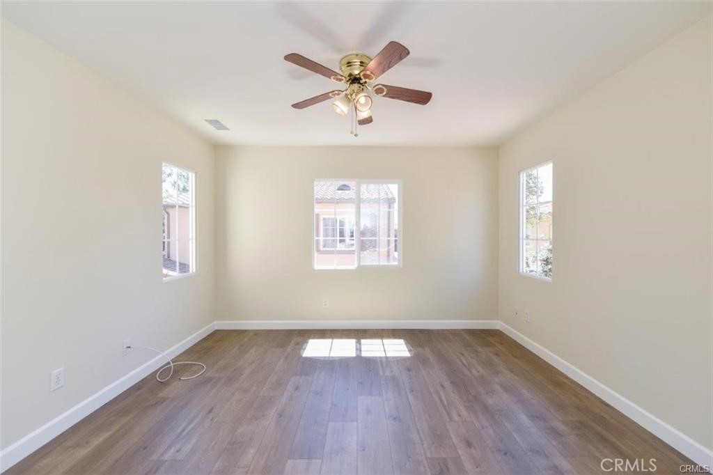 55 Hallmark Irvine, CA 92620 - Photo 26 of 39