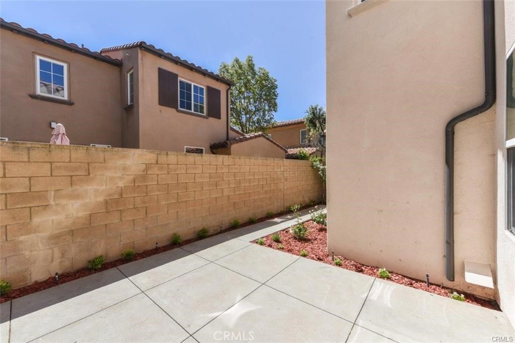 55 Hallmark Irvine, CA 92620 - Photo 32 of 39