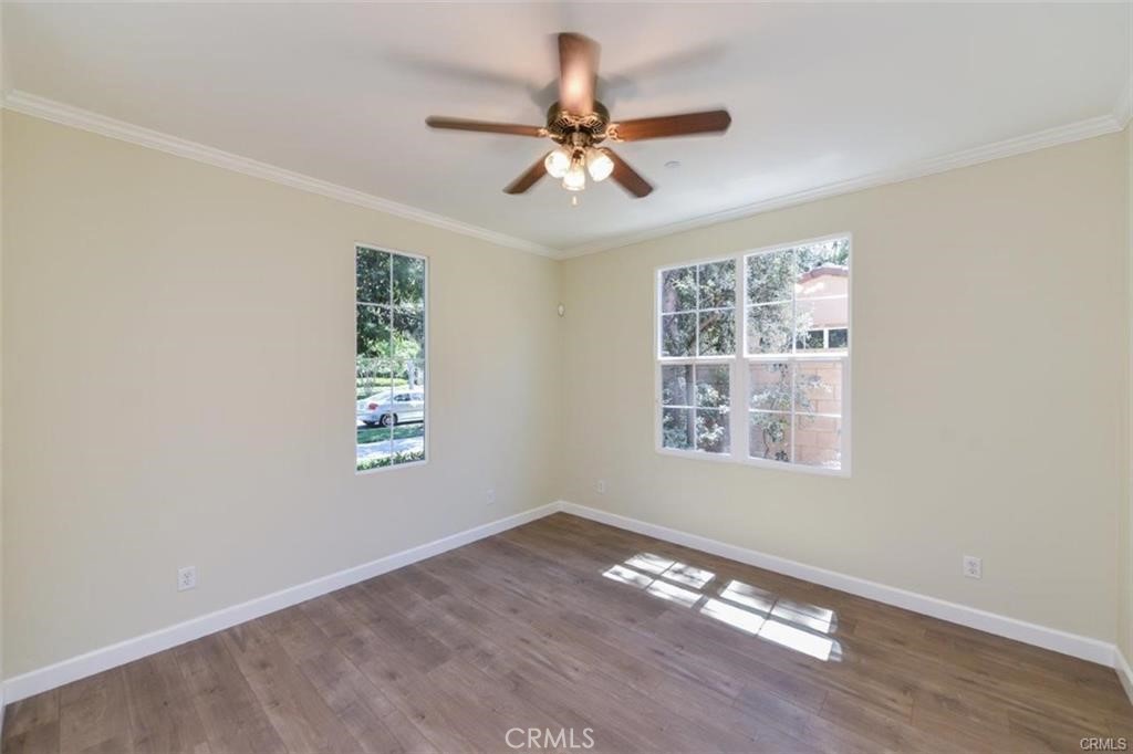 55 Hallmark Irvine, CA 92620 - Photo 5 of 39