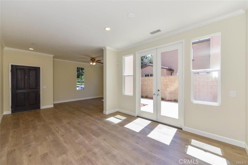 55 Hallmark Irvine, CA 92620 - Photo 6 of 39