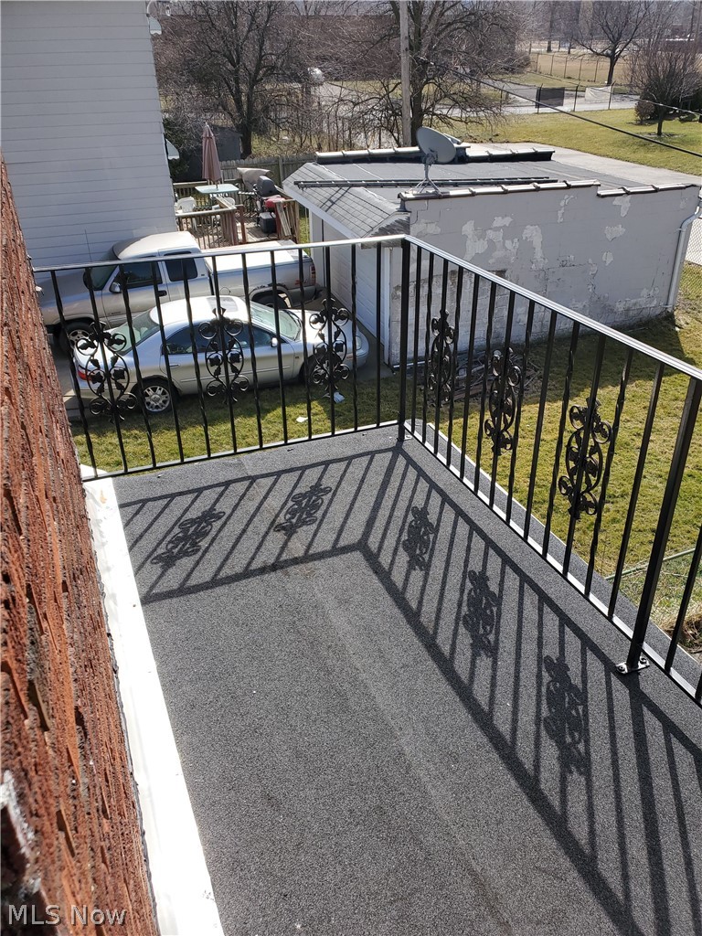 978 Royal Road Cleveland, OH 44110 - Photo 17 of 23