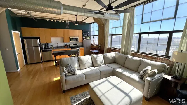 $148,900 | 2020 Washington Avenue, Unit 710, St. Louis, MO 63103