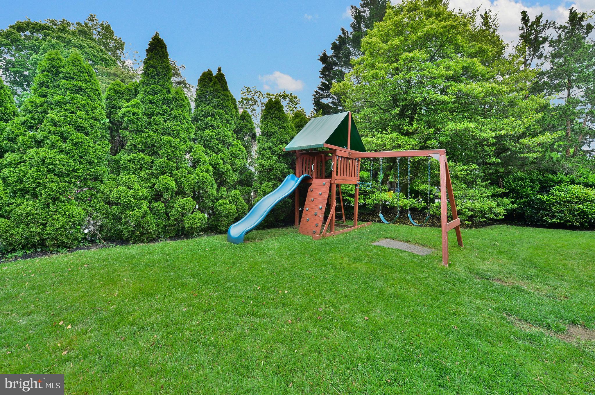 1442 Hillside Road Wynnewood, PA 19096 - Photo 8 of 32 Side Lawn playset
