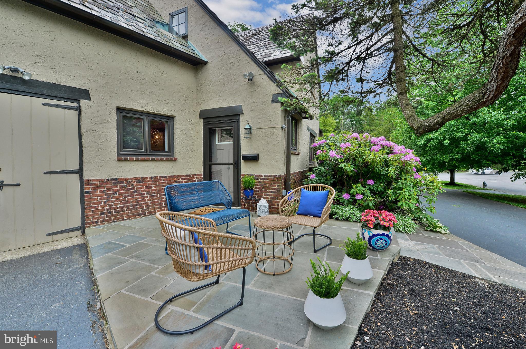 1442 Hillside Road Wynnewood, PA 19096 - Photo 10 of 32 Front Patio