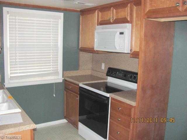 2914 St Marks Road Southwest, Unit C Winston-Salem, NC 27103 - Photo 6 of 11 Kitchen.