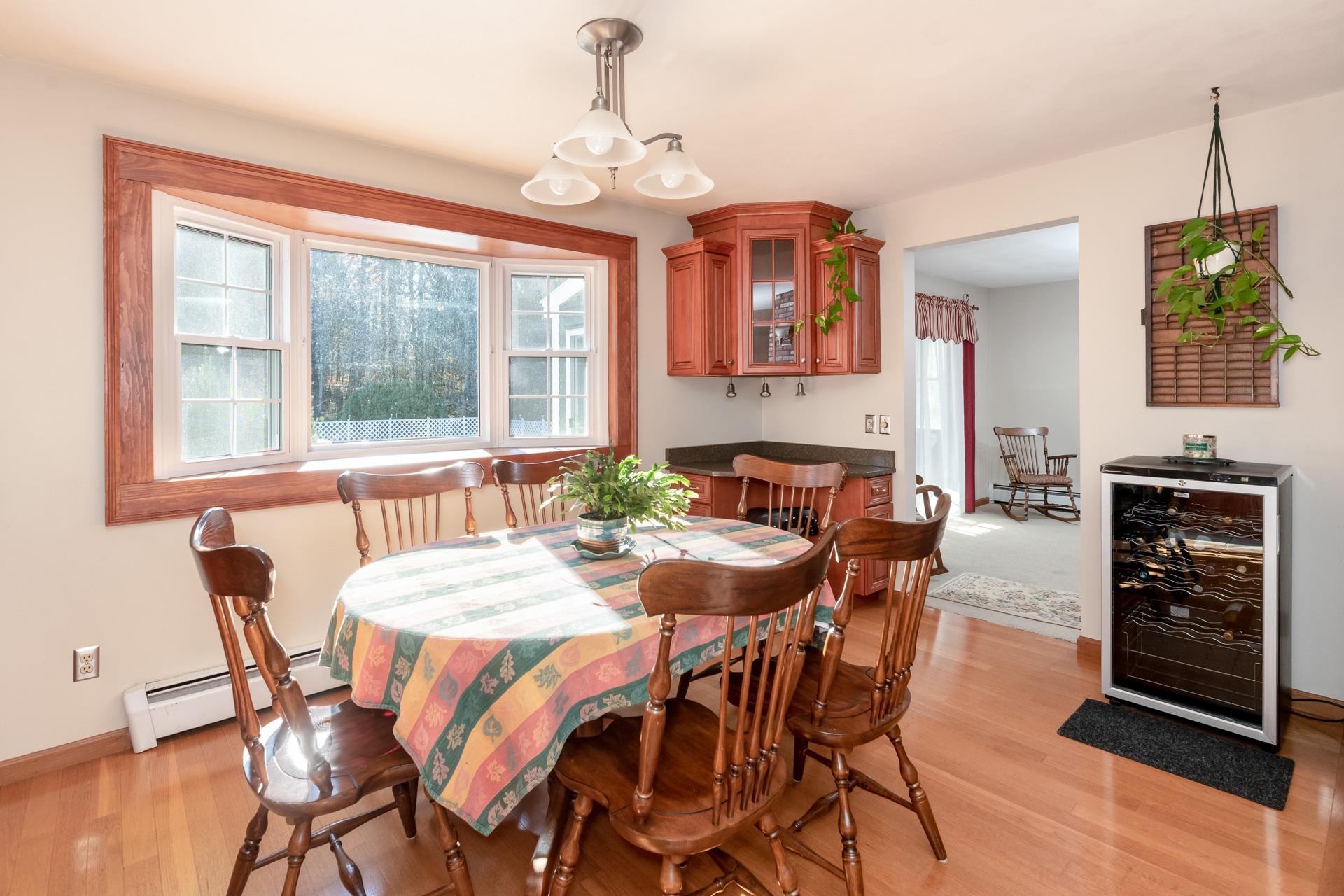 1791 River Road Manchester, NH 03104 - Photo 6 of 22
