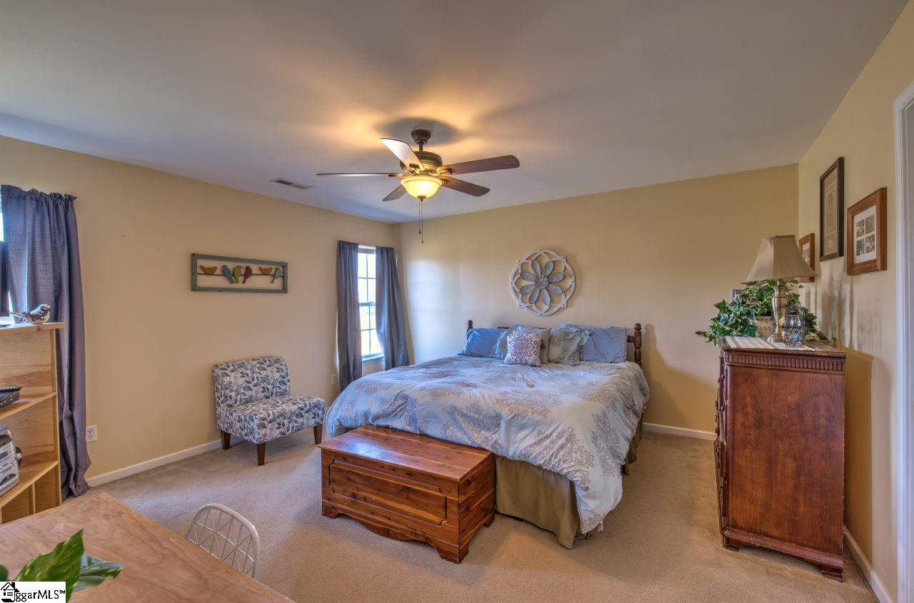 505 Crossgate Way Fountain Inn, SC 29644 - Photo 14 of 28
