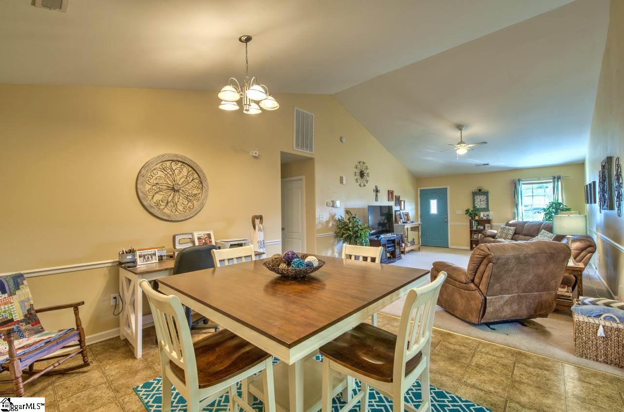 505 Crossgate Way Fountain Inn, SC 29644 - Photo 9 of 28