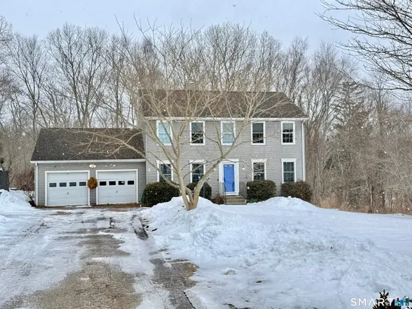 $430,000 | 12 Cove Brook Lane, Montville, CT 06382