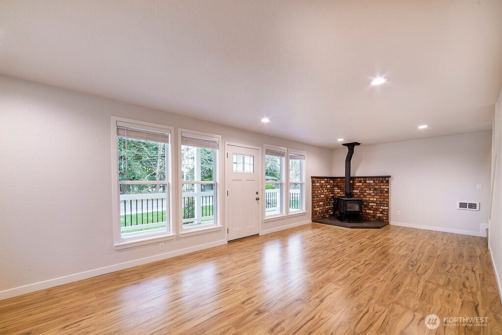 2550 MacKenzie Road Bellingham, WA 98226 - Photo 13 of 33