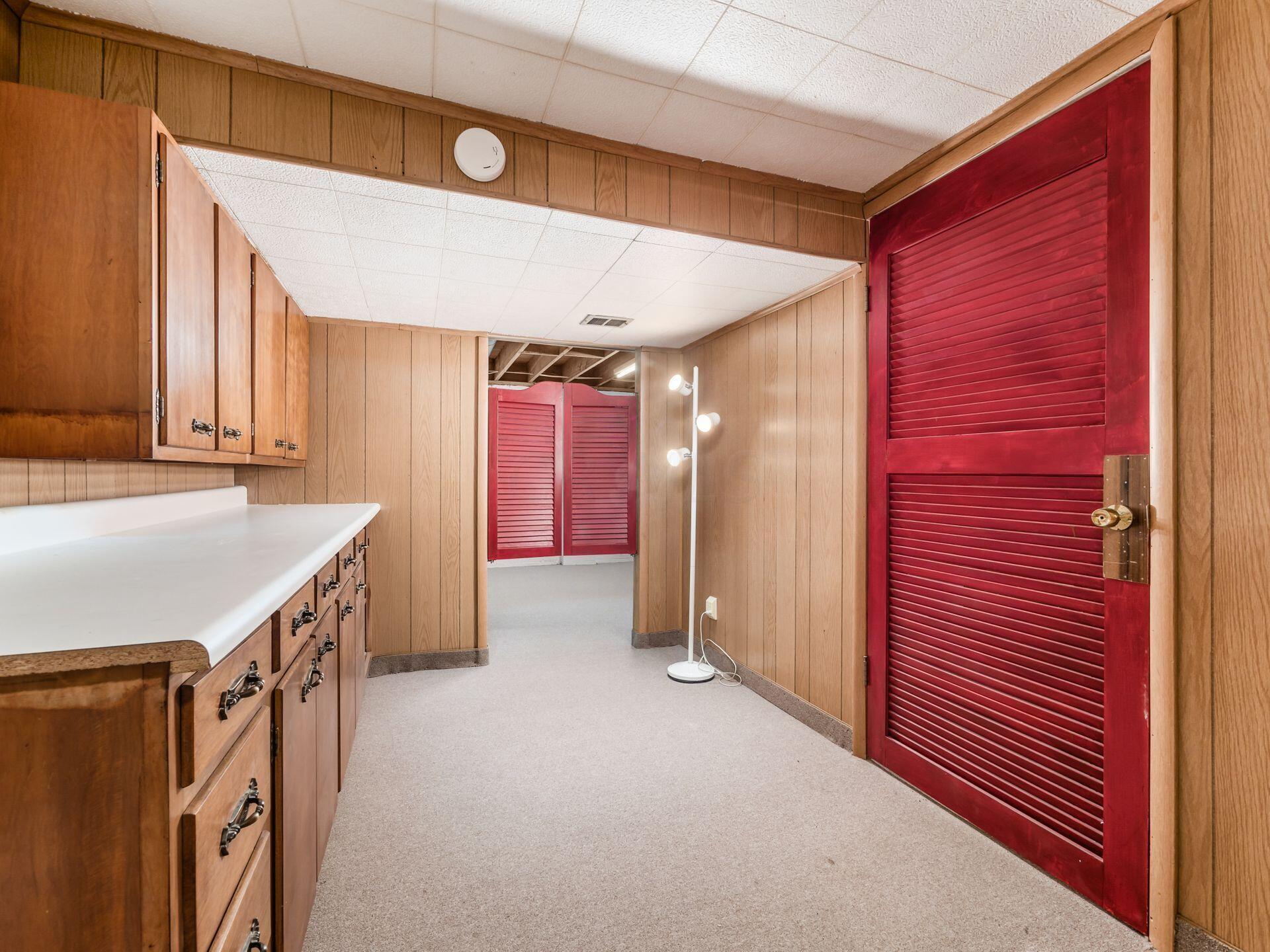 995 Plum Ridge Columbus, OH 43213 - Photo 22 of 41 Lower Level