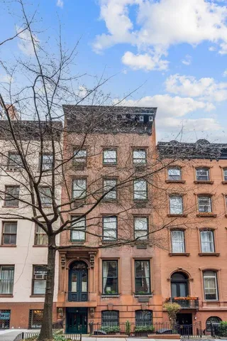 $609,000 | 111 East 36th Street, Unit 5A | Murray Hill