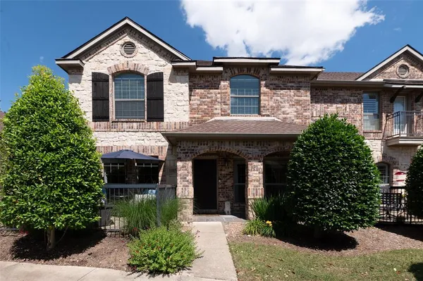 $420,000 | 3075 Willow Grove Boulevard, Unit 1105, McKinney, TX 75070
