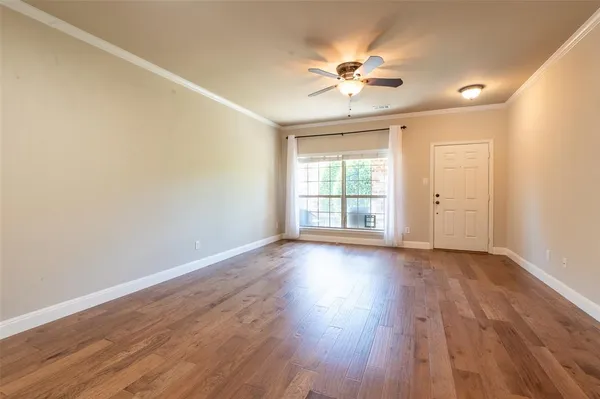 $420,000 | 3075 Willow Grove Boulevard, Unit 1105, McKinney, TX 75070