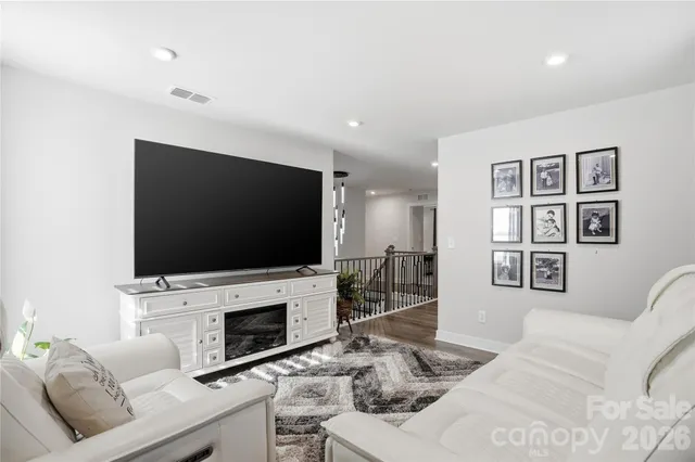 $650,000 | 804 Dogwood Crk Lane, Indian Trail, NC 28079