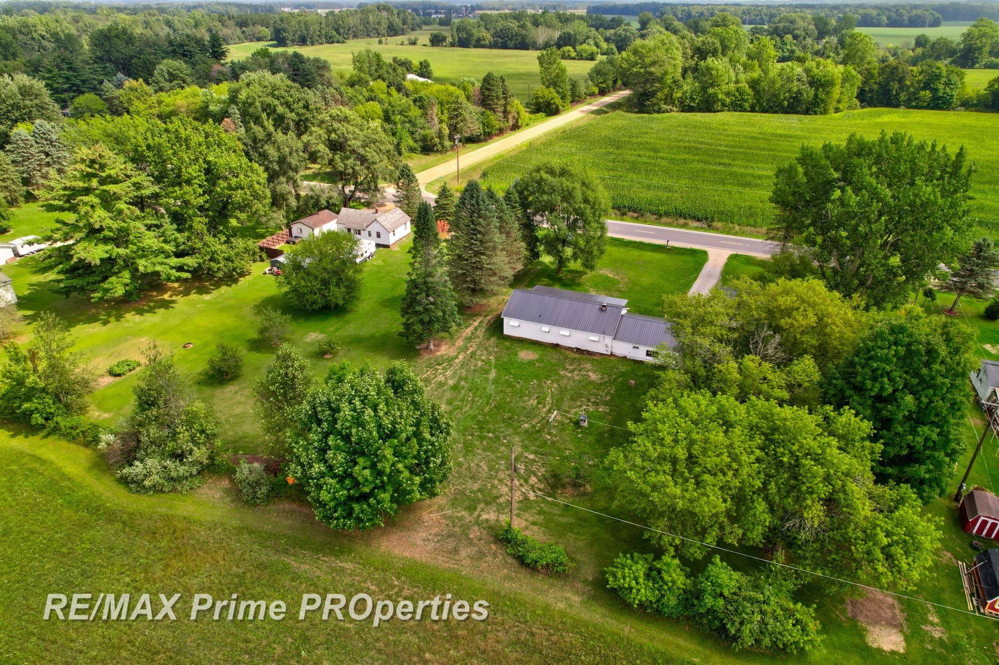 9284 Bray Road Millington, MI 48746 - Photo 56 of 60 Gallery Image 56