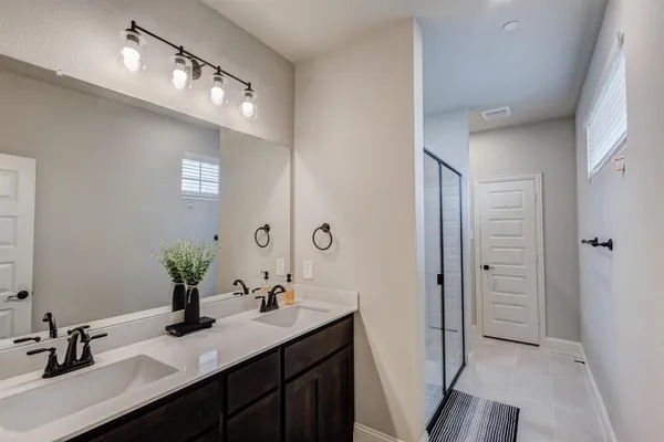 $3,185 | 3628 Chaucer Trail, Rowlett, TX 75088