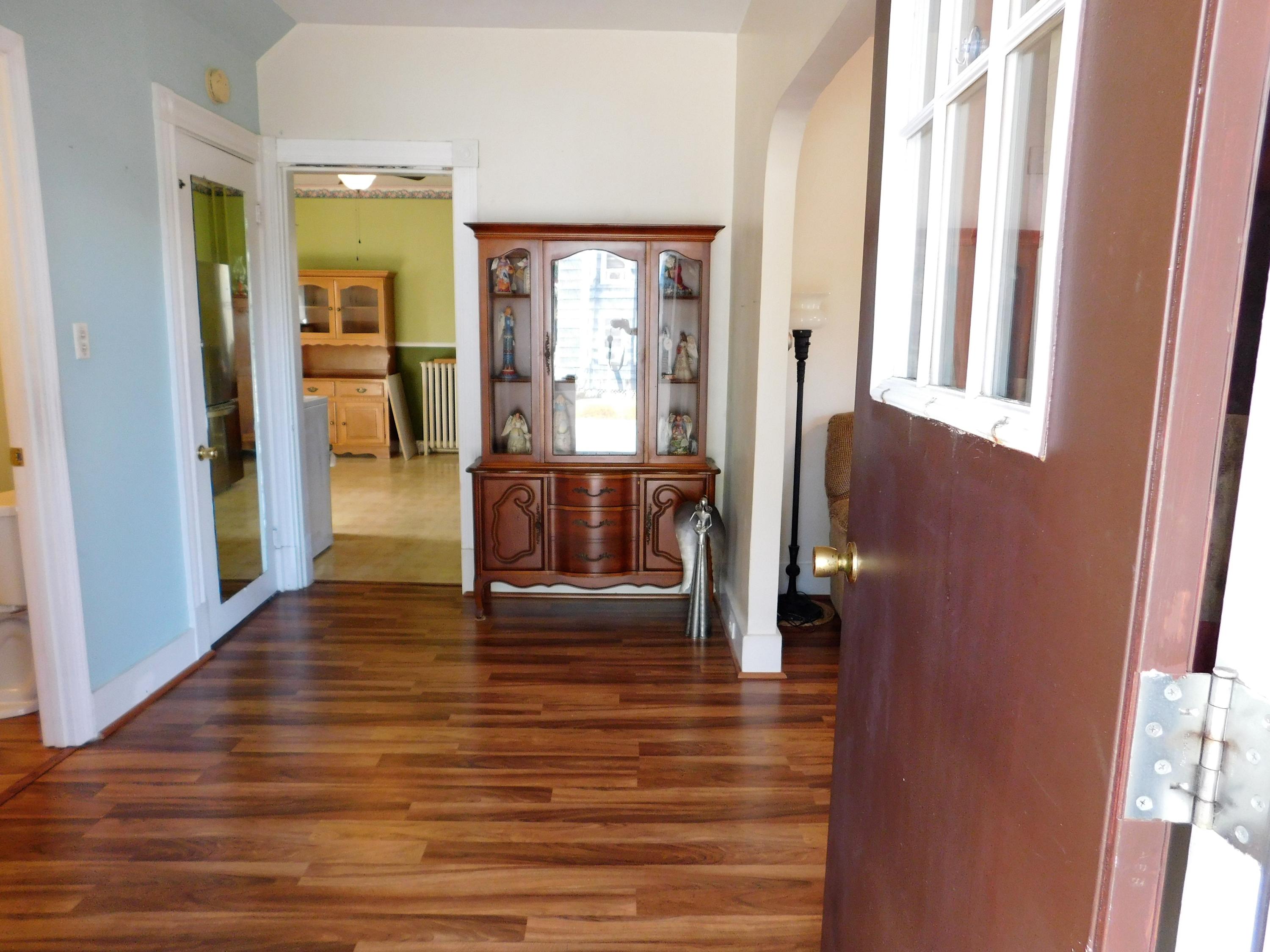 45 Rideout Avenue Lewiston, ME 04240 - Photo 11 of 41 DSCN2262