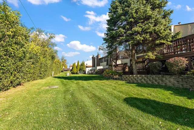 $399,900 | 2 Westwood Drive, Indian Head Park, IL 60525