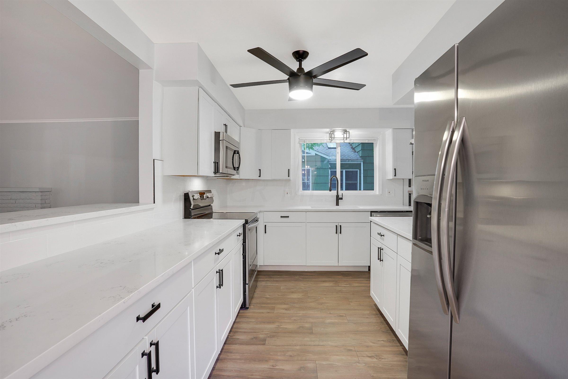 3137 Minerva Lake Road Columbus, OH 43231 - Photo 1 of 30 Gallery Image 1