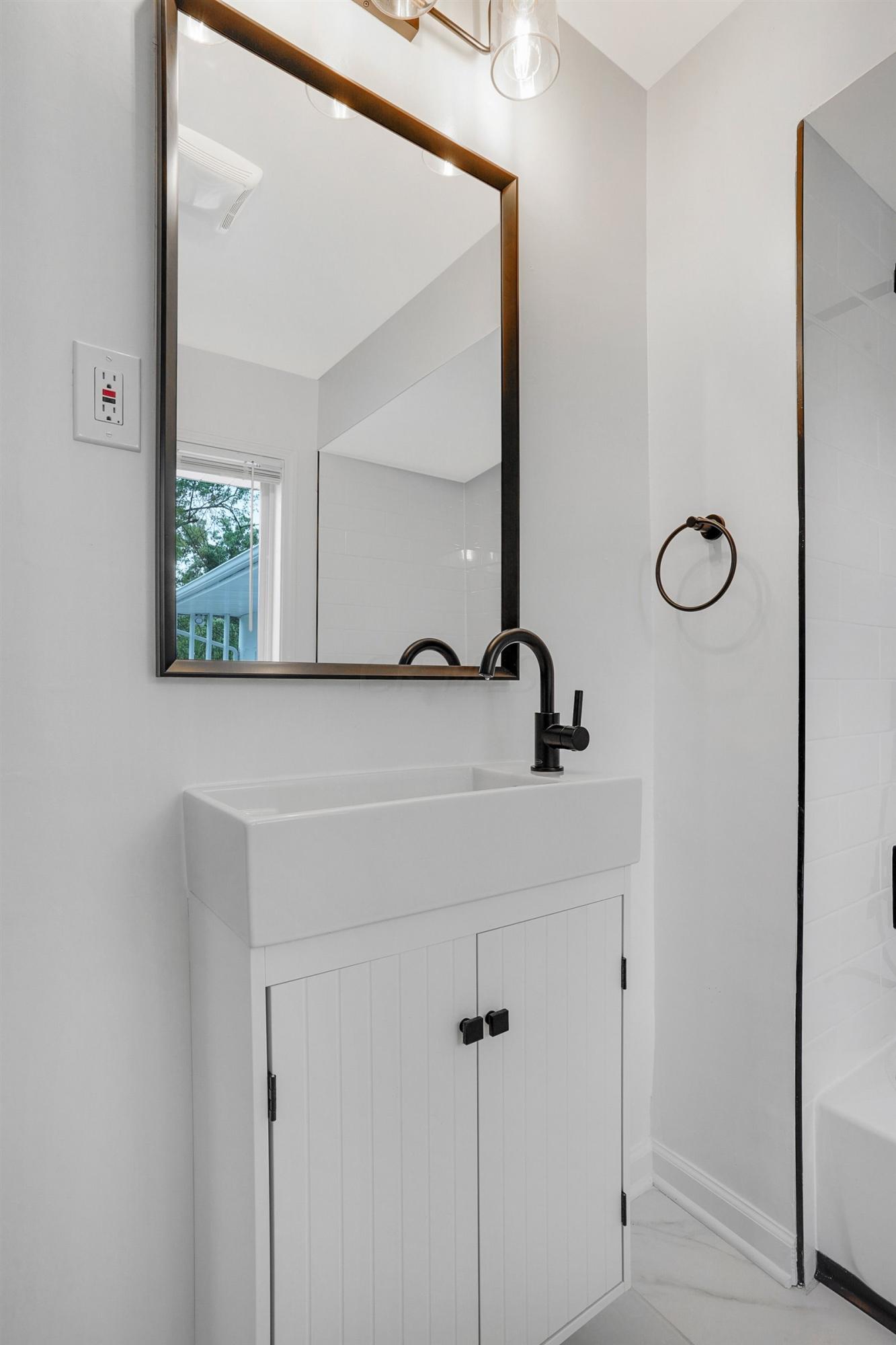 3137 Minerva Lake Road Columbus, OH 43231 - Photo 18 of 30 Gallery Image 18