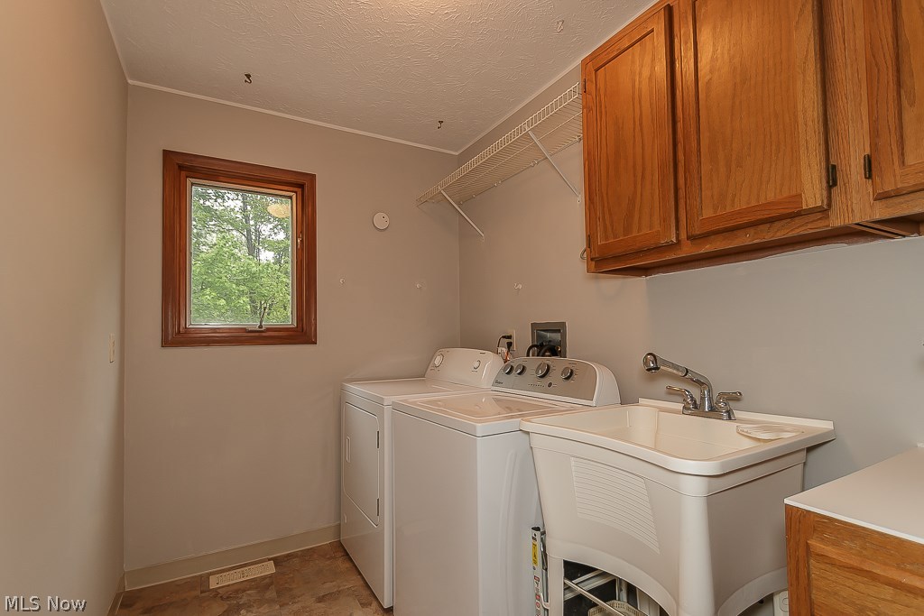 339 Longspur Road Highland Heights, OH 44143 - Photo 20 of 34