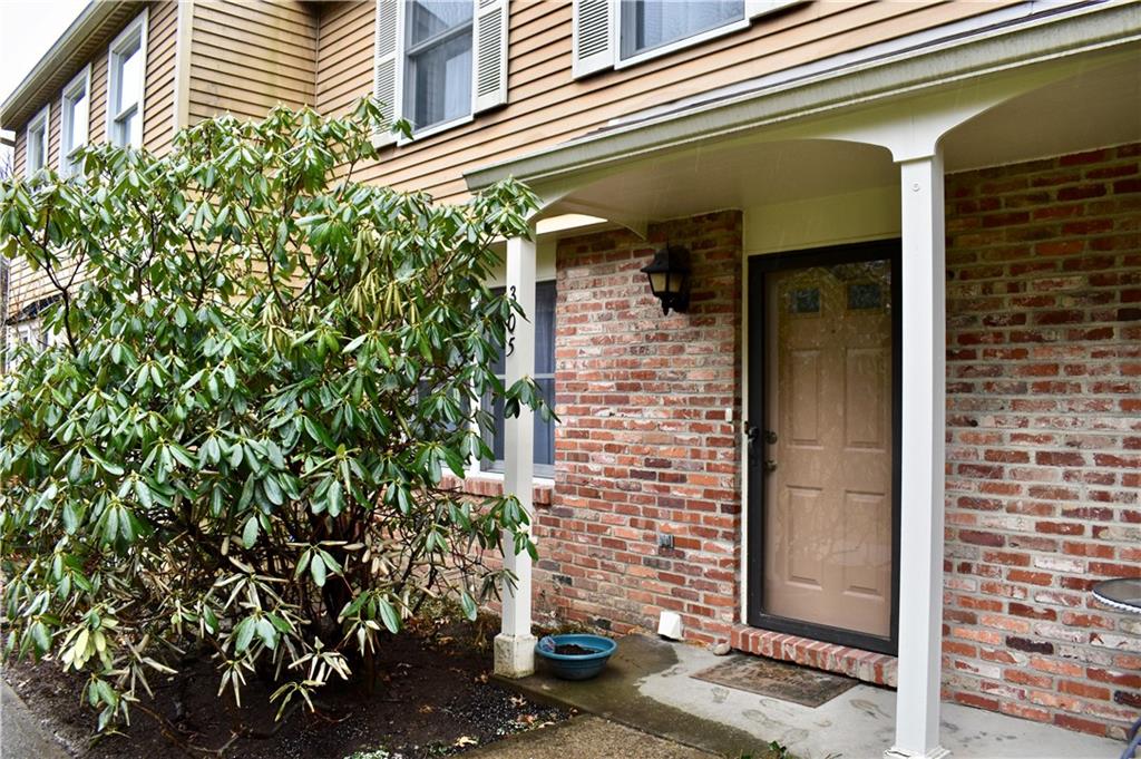 305 Quail Run Road Venetia, PA 15367 - Photo 4 of 25
