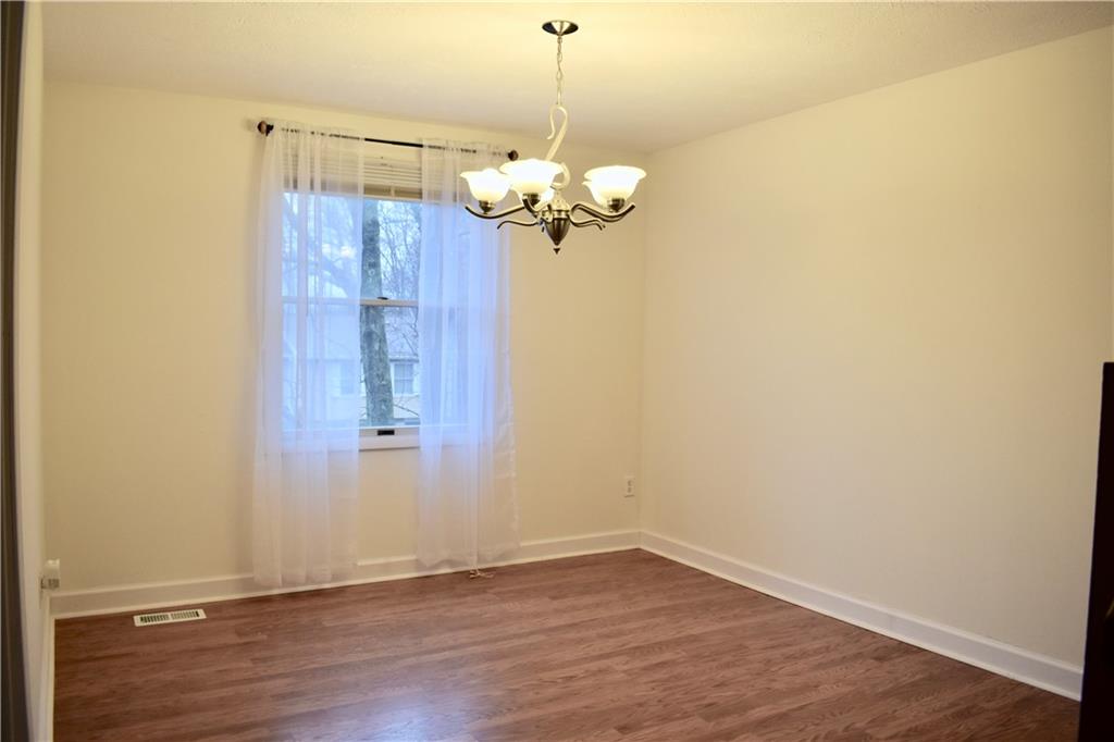 305 Quail Run Road Venetia, PA 15367 - Photo 8 of 25