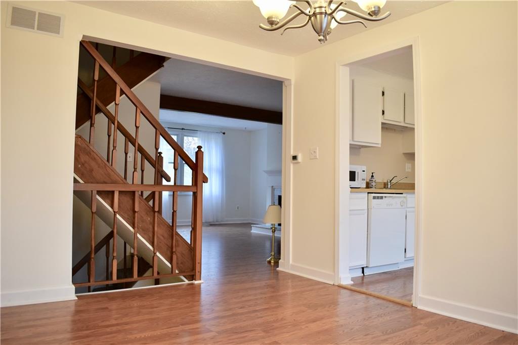 305 Quail Run Road Venetia, PA 15367 - Photo 9 of 25