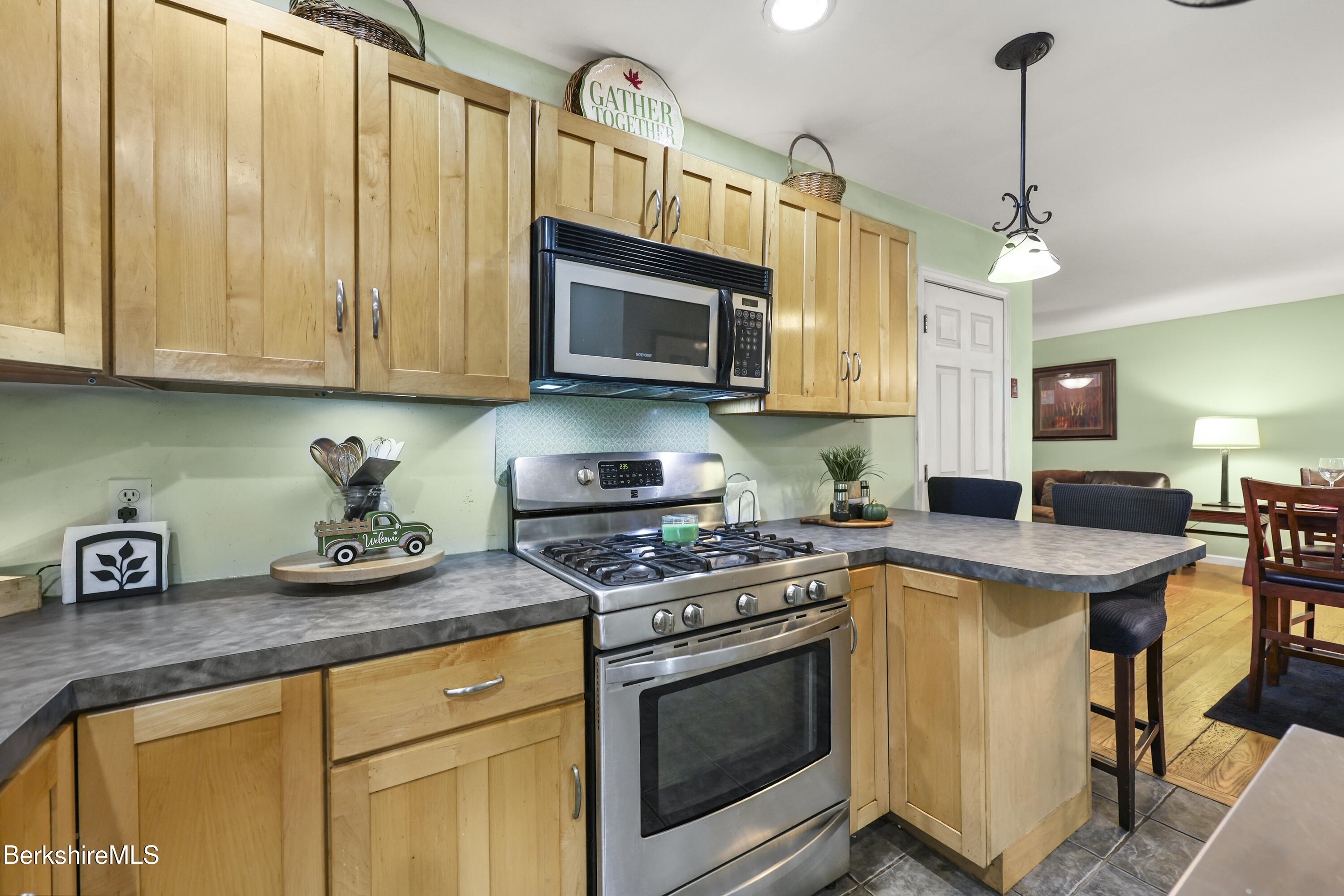 135 S Road Peru, MA 01235 - Photo 37 of 70 Kitchen