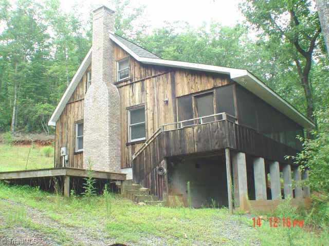 941 Royall Road Thurmond, NC 28683 - Photo 1 of 2 Exterior Front.