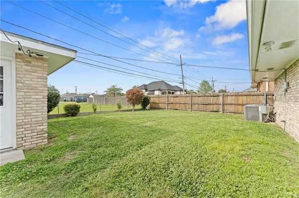$264,900 | 1104 Perrin Drive, Arabi, LA 70032