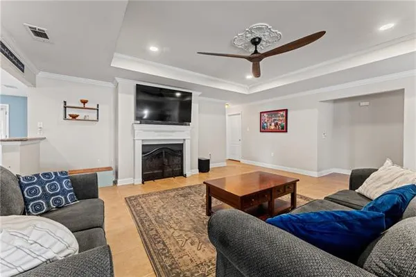 $264,900 | 1104 Perrin Drive, Arabi, LA 70032