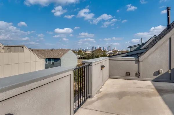 $3,700 | 1434 Elevado Drive, Dallas, TX 75212