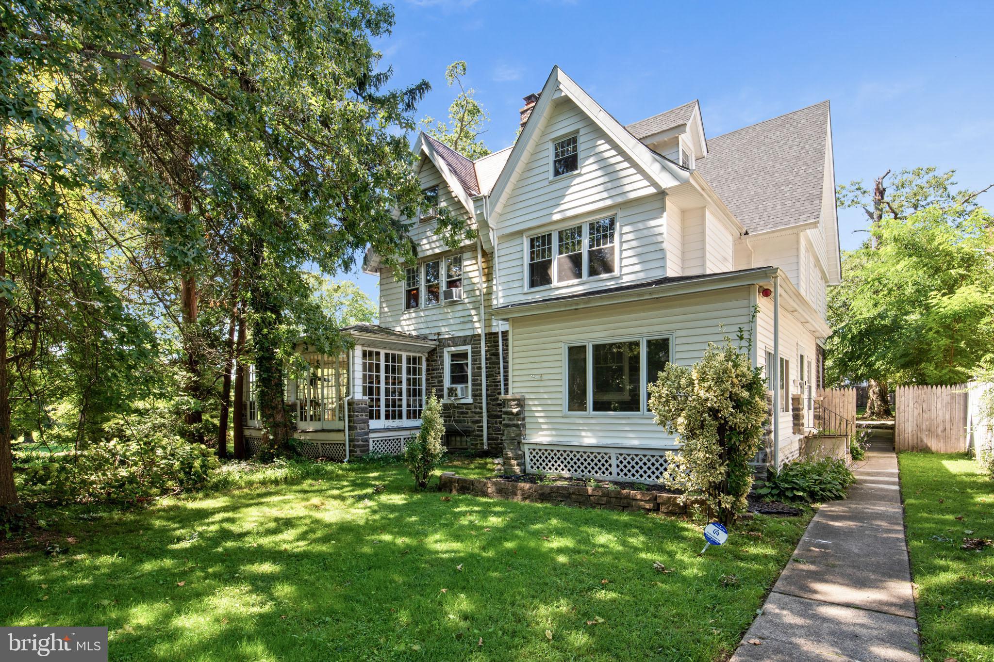605 Vernon Road Philadelphia, PA 19119 - Photo 1 of 36