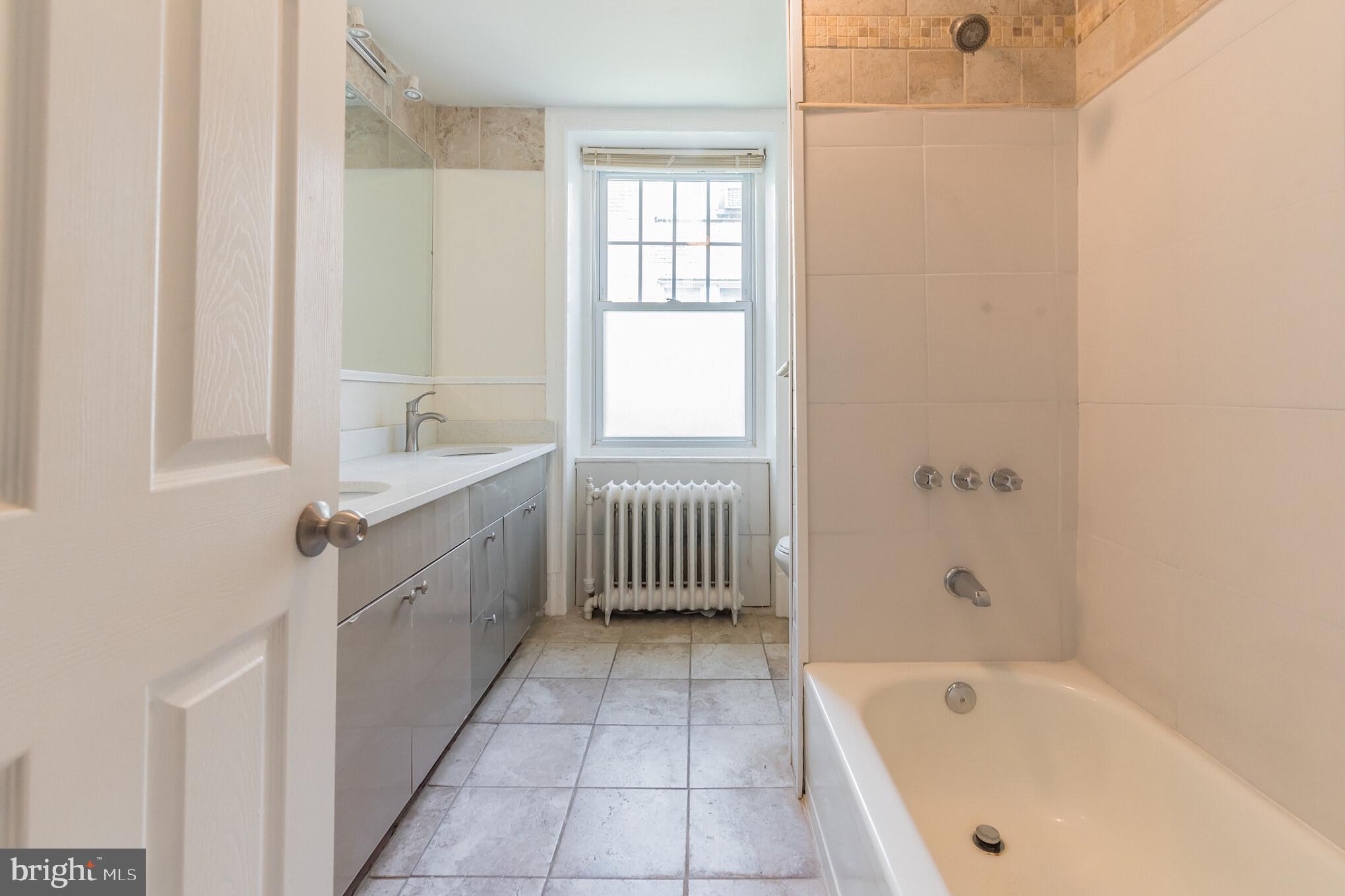 605 Vernon Road Philadelphia, PA 19119 - Photo 21 of 36