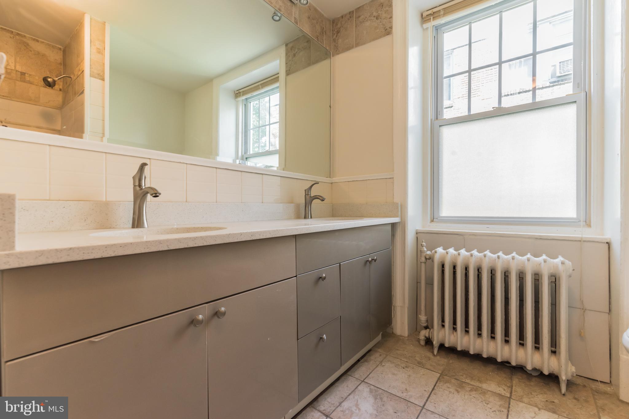 605 Vernon Road Philadelphia, PA 19119 - Photo 22 of 36
