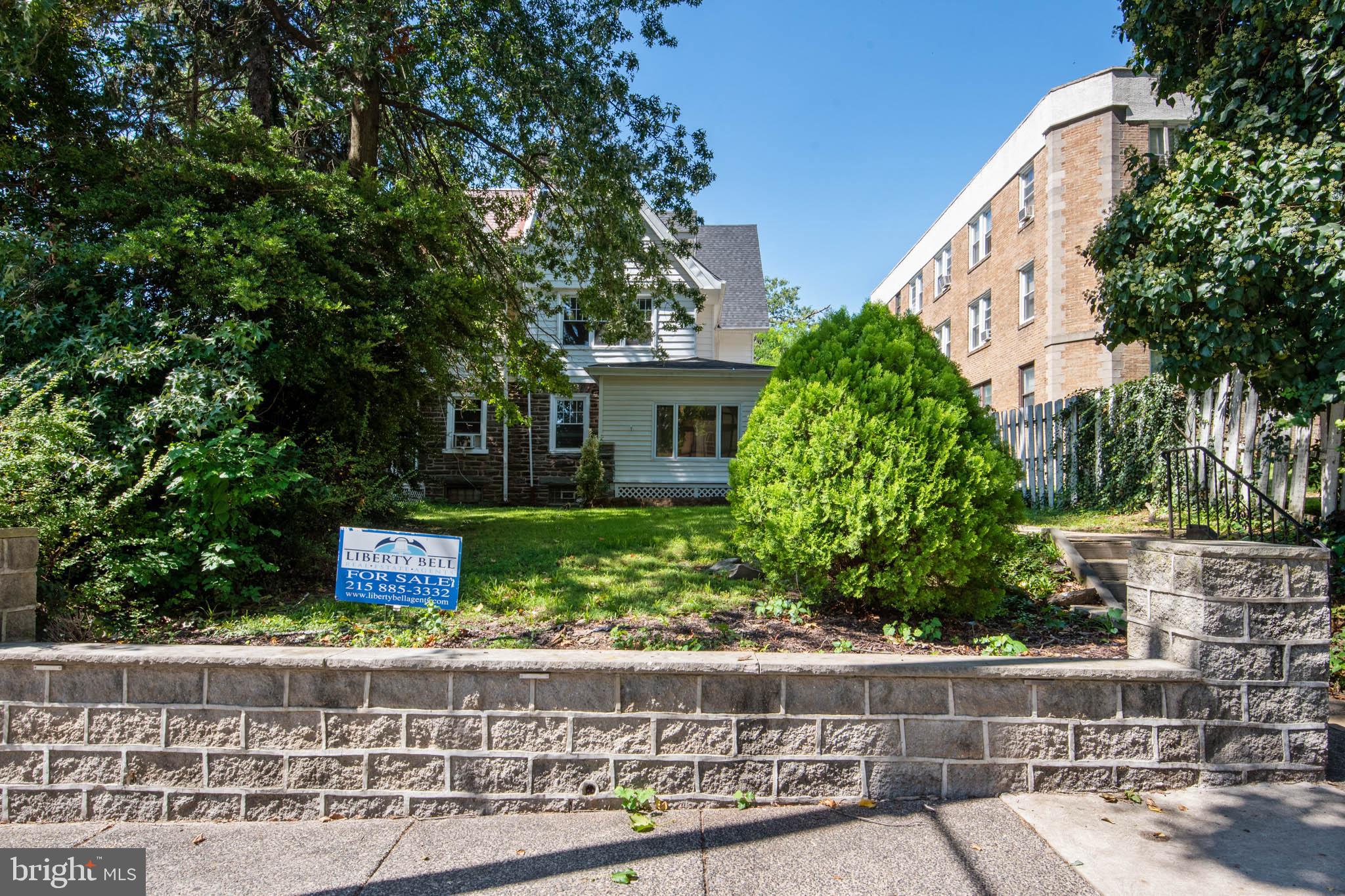 605 Vernon Road Philadelphia, PA 19119 - Photo 4 of 36