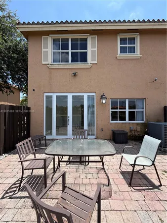 $3,500 | 15341 Southwest 31st Terrace, Unit 15341, Miami, FL 33185