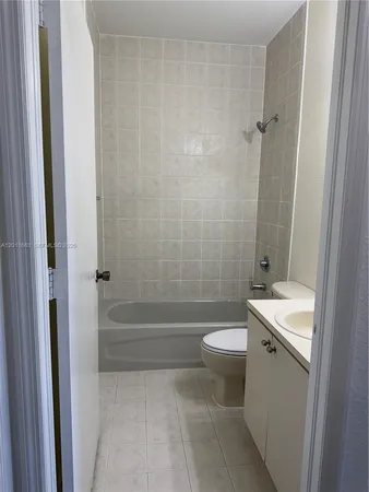 $3,500 | 15341 Southwest 31st Terrace, Unit 15341, Miami, FL 33185