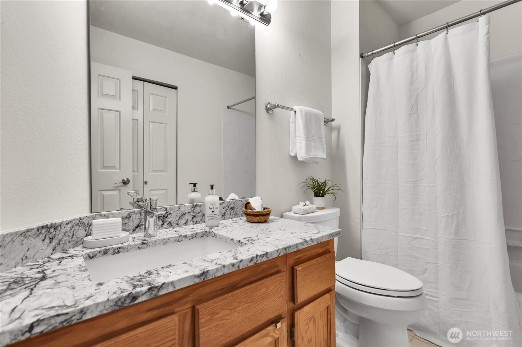 1613 Hoquiam Place Northeast Renton, WA 98059 - Photo 22 of 38
