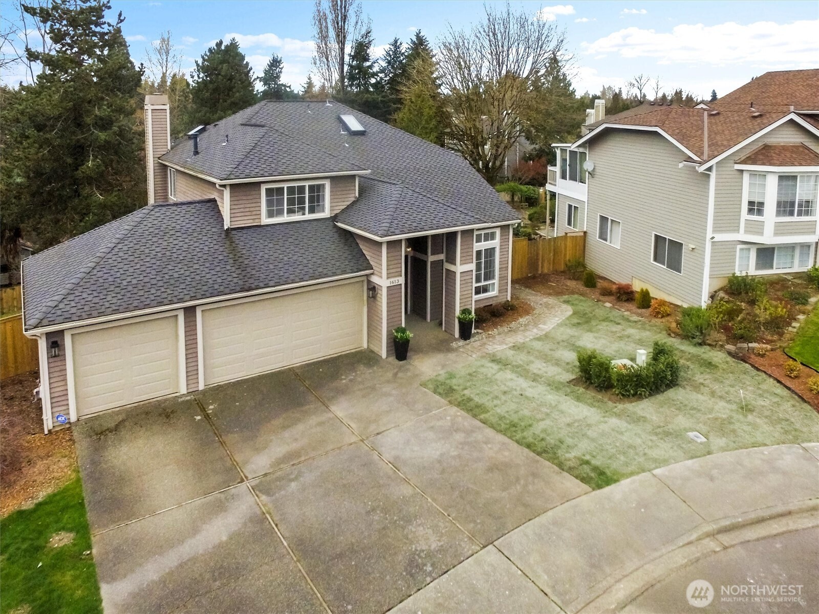 1613 Hoquiam Place Northeast Renton, WA 98059 - Photo 32 of 38