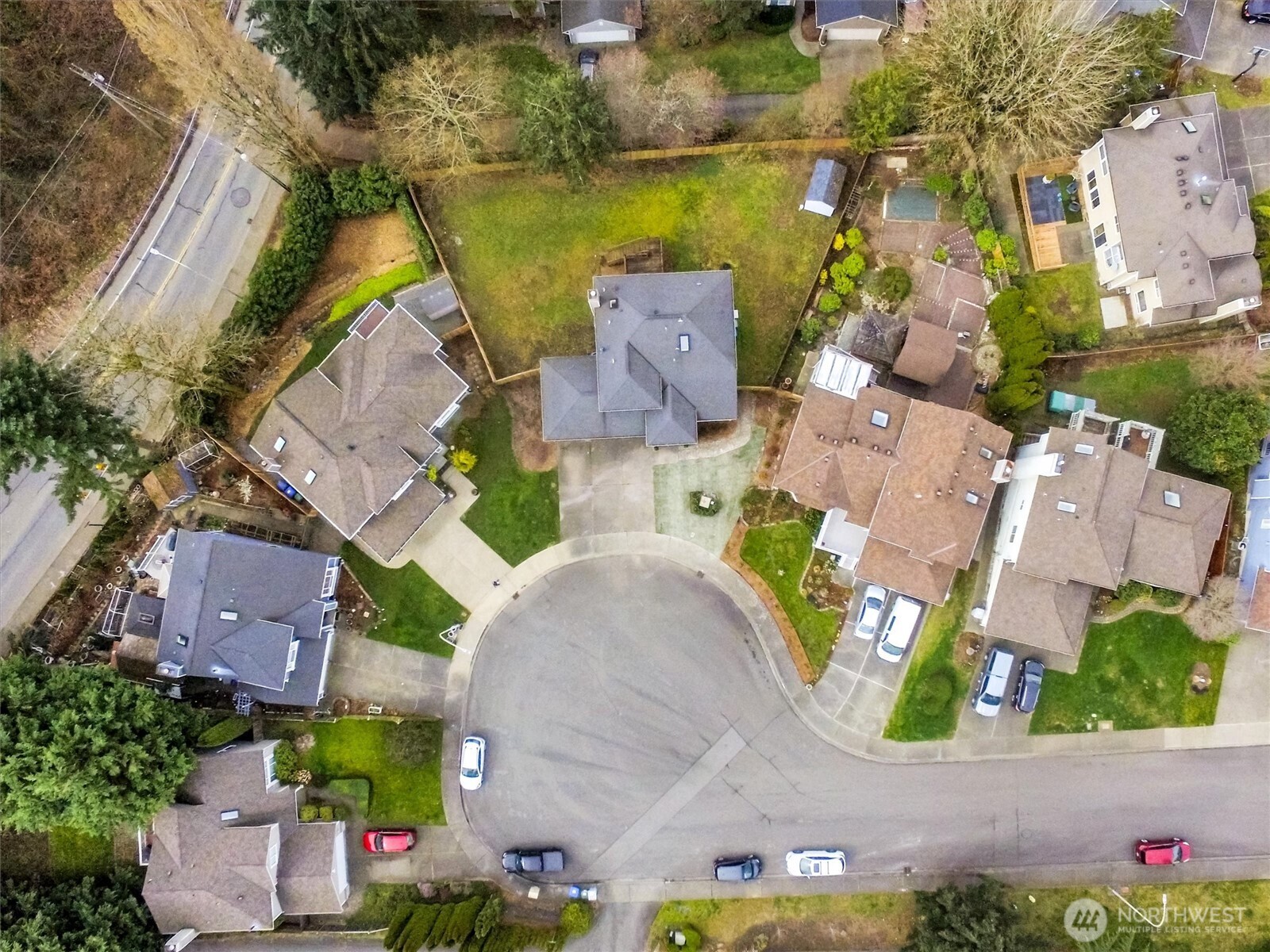 1613 Hoquiam Place Northeast Renton, WA 98059 - Photo 34 of 38