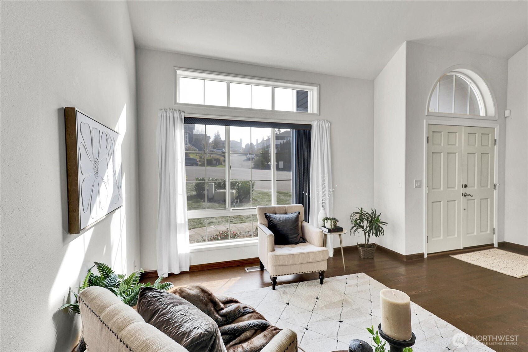 1613 Hoquiam Place Northeast Renton, WA 98059 - Photo 5 of 38