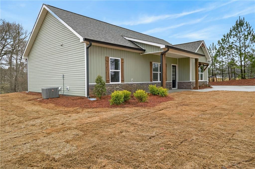 1549 Winn Road Douglasville, GA 30134 - Photo 5 of 36