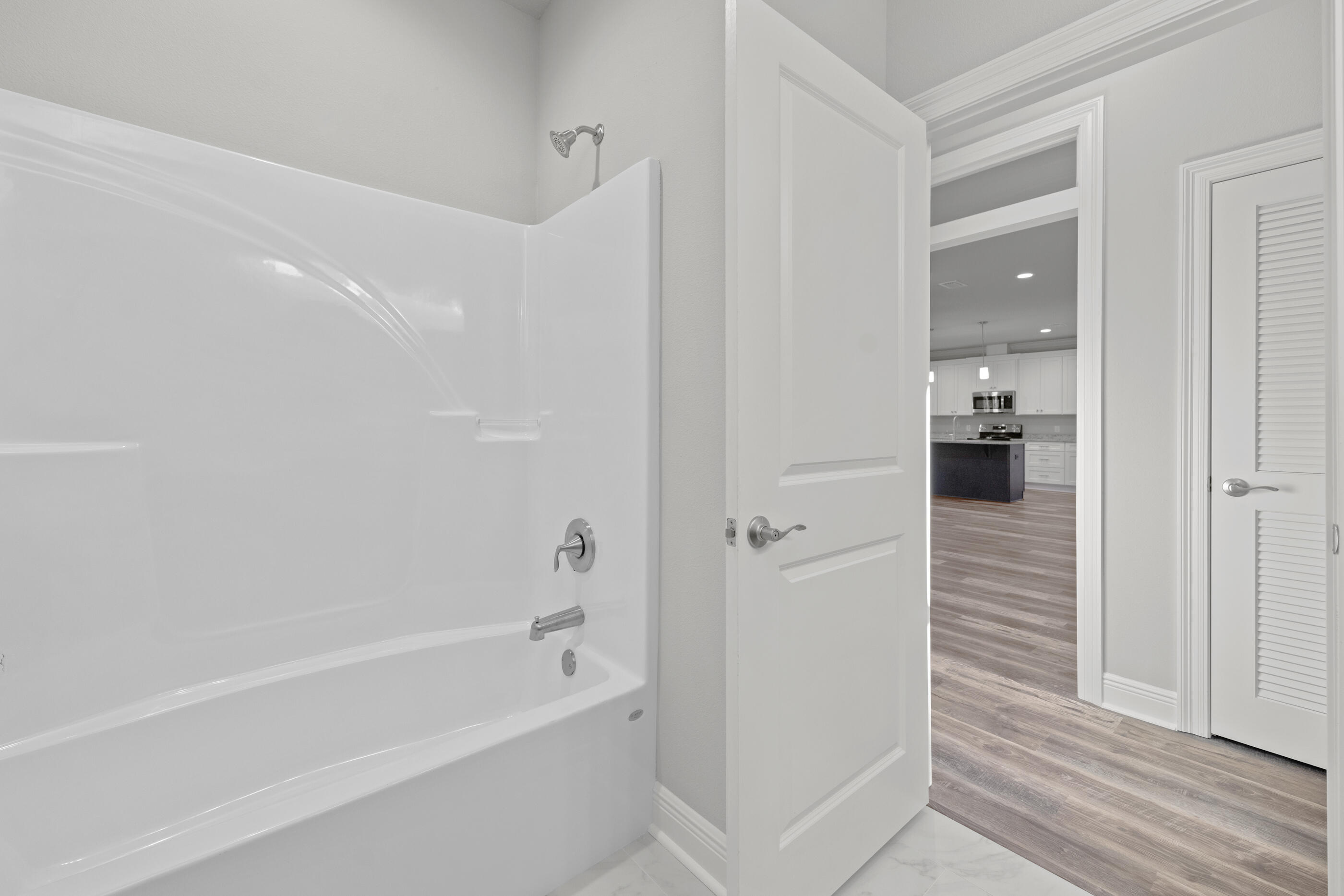 6703 Rocky Shores Road Milton, FL 32583 - Photo 54 of 70 BA 2 Shower