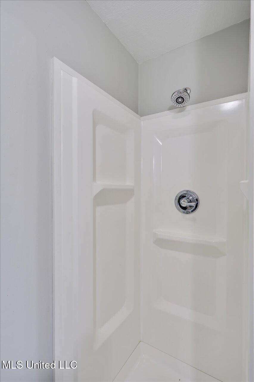 167 Lakebend Circle Brandon, MS 39042 - Photo 14 of 29 16-167 Lakebend Cir