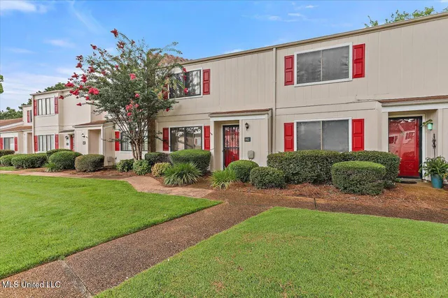 $1,800 | 167 Lakebend Circle, Brandon, MS 39042