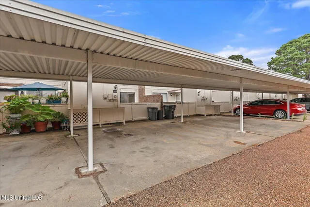 $1,800 | 167 Lakebend Circle, Brandon, MS 39042